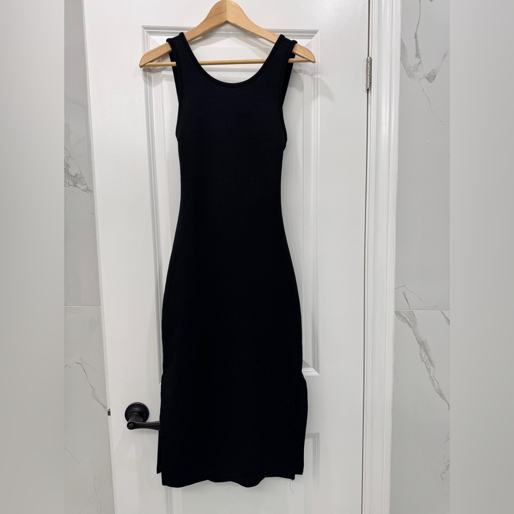 Nordstrom Roxy Classic Black Midi Dress